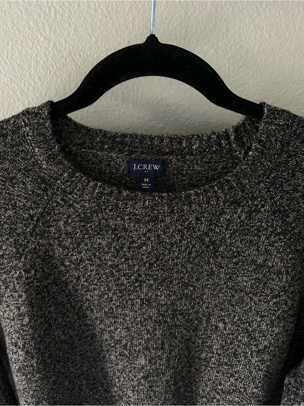 J.Crew Mens Supersoft Lambswool Blend Crewneck Raglan Sweater Heathered Charcoal